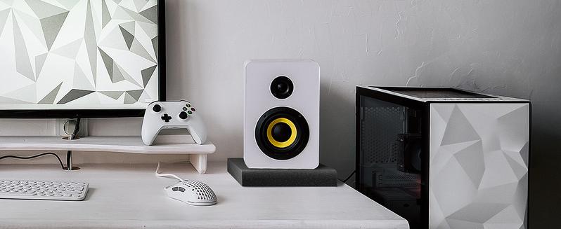 TONOR Isolation Pads for Speakers, Studio Monitor Acoustics Foam, High-Density Soundproofing Panels, Adjustable Angle, Prevents Vibrations, Pack of 2