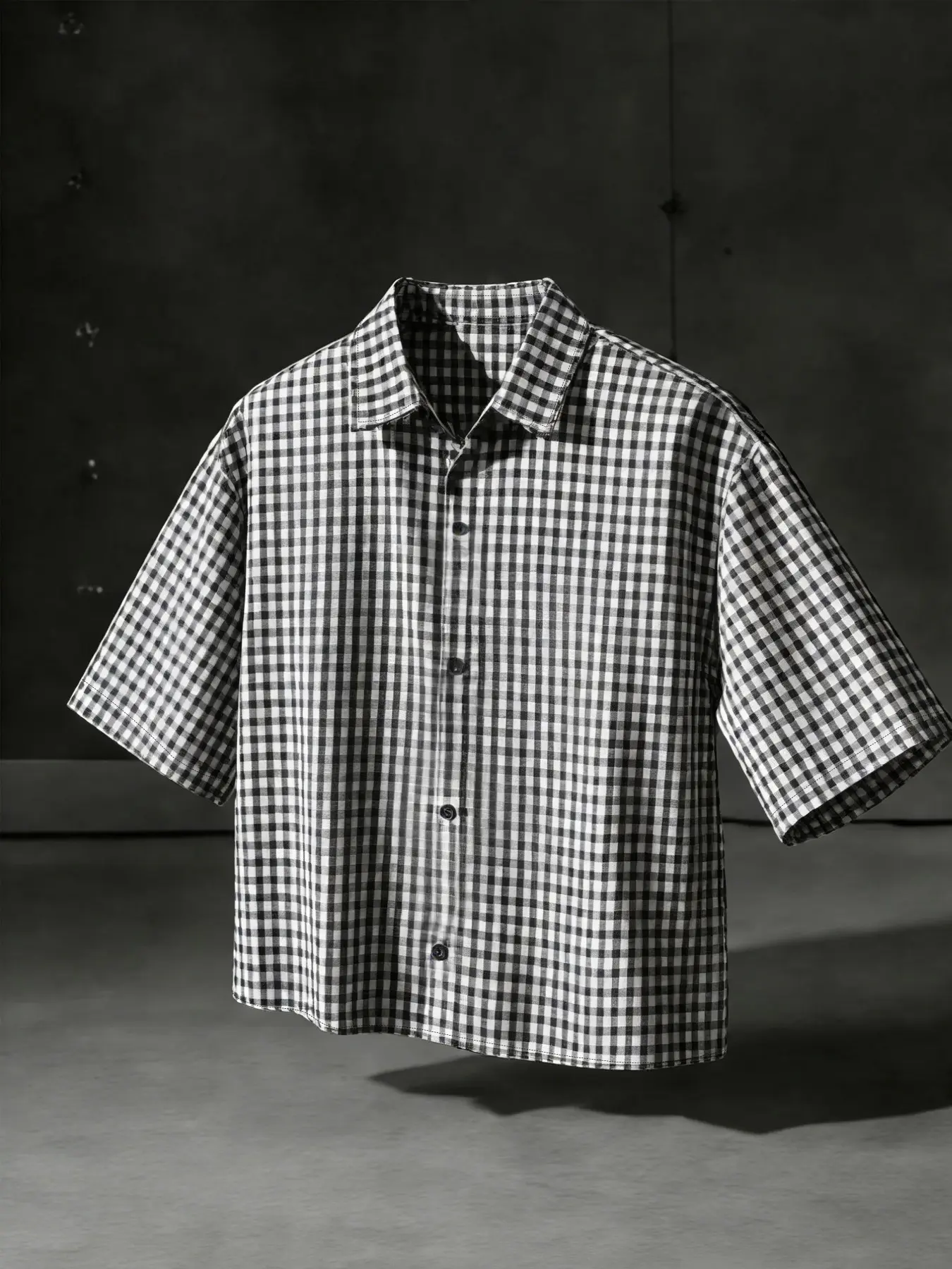 Men's Short Plaid Print Checkered Gingham Sleeveless Fitted Button Front Shirt, Fashion Casual Top for Daily Wear, Trendy Design with Comfortable Feel, Distinct Gingham Pattern, Casual Fit Comfy, Casual Apparel