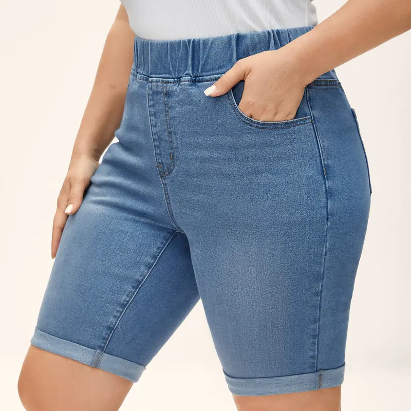 BloomChic Pull-On Stretchy Skinny-Fit Denim Shorts 【M-6XL】