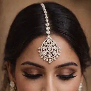 Simple plain tikka for small forehead