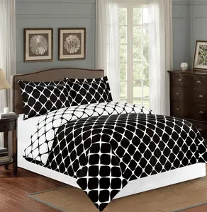 Elegant Comfort 3-Piece Bloomingdale Pattern Duvet Cover Set – Button Closure & Corner Ties, Soft Microfiber, Includes 2 Pillow Shams