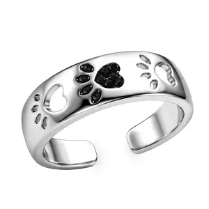 Cubic ZirconiaPaw Print Ring in Silvertone