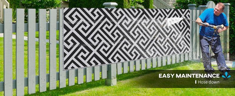 Outsunny Reversible Outdoor Rug, 9' x 18' Waterproof Plastic Straw Floor Mat, Portable RV Camping Carpet, Large Floor Mat for Backyard, Deck, Picnic