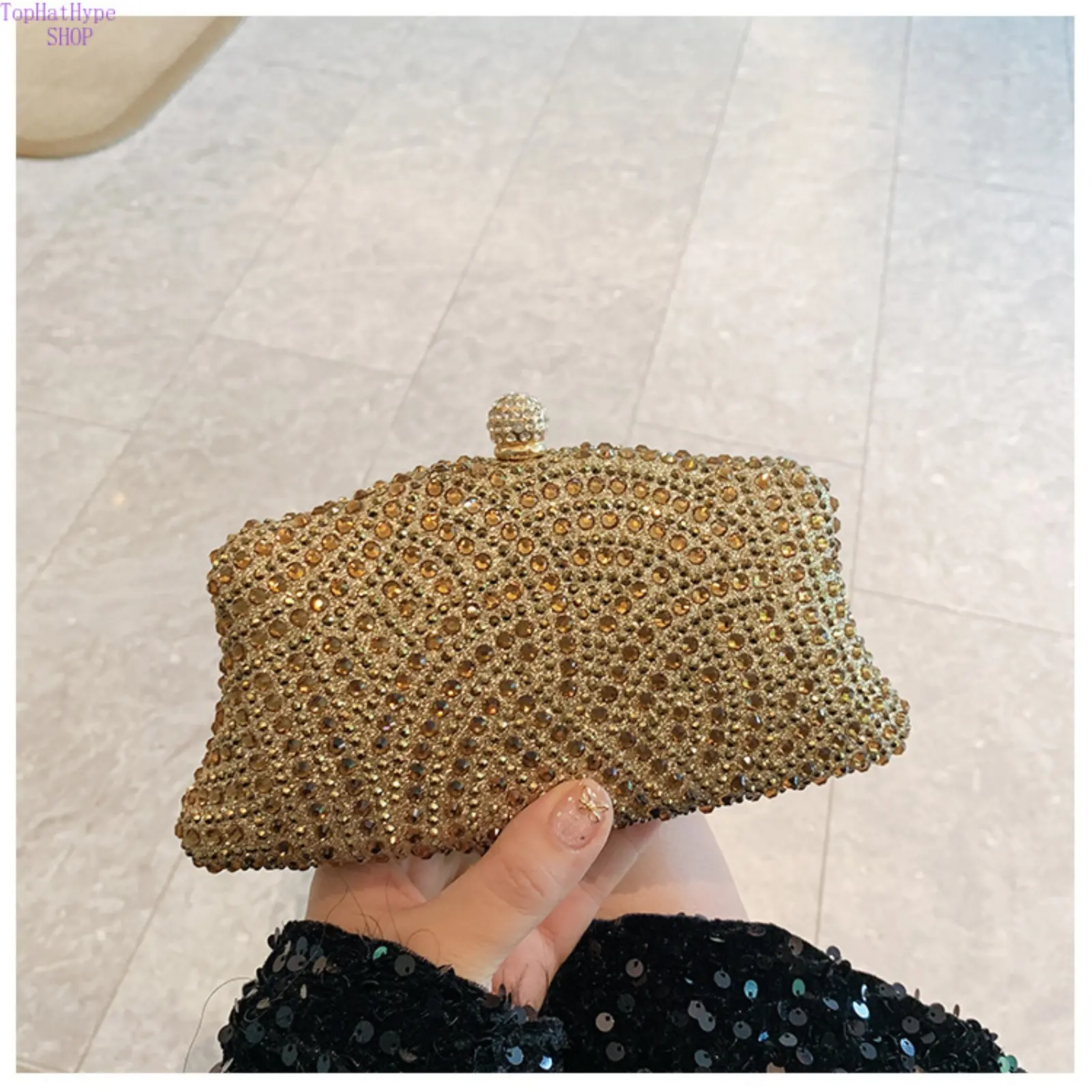 Women's Elegant Rhinestone Box Clutch - Crystal Hard Shell Crossbody Purse with Shiny Finish, Chain Strap for Wedding, Prom, Formal Events, Bling Metallic Shoulder Accessory