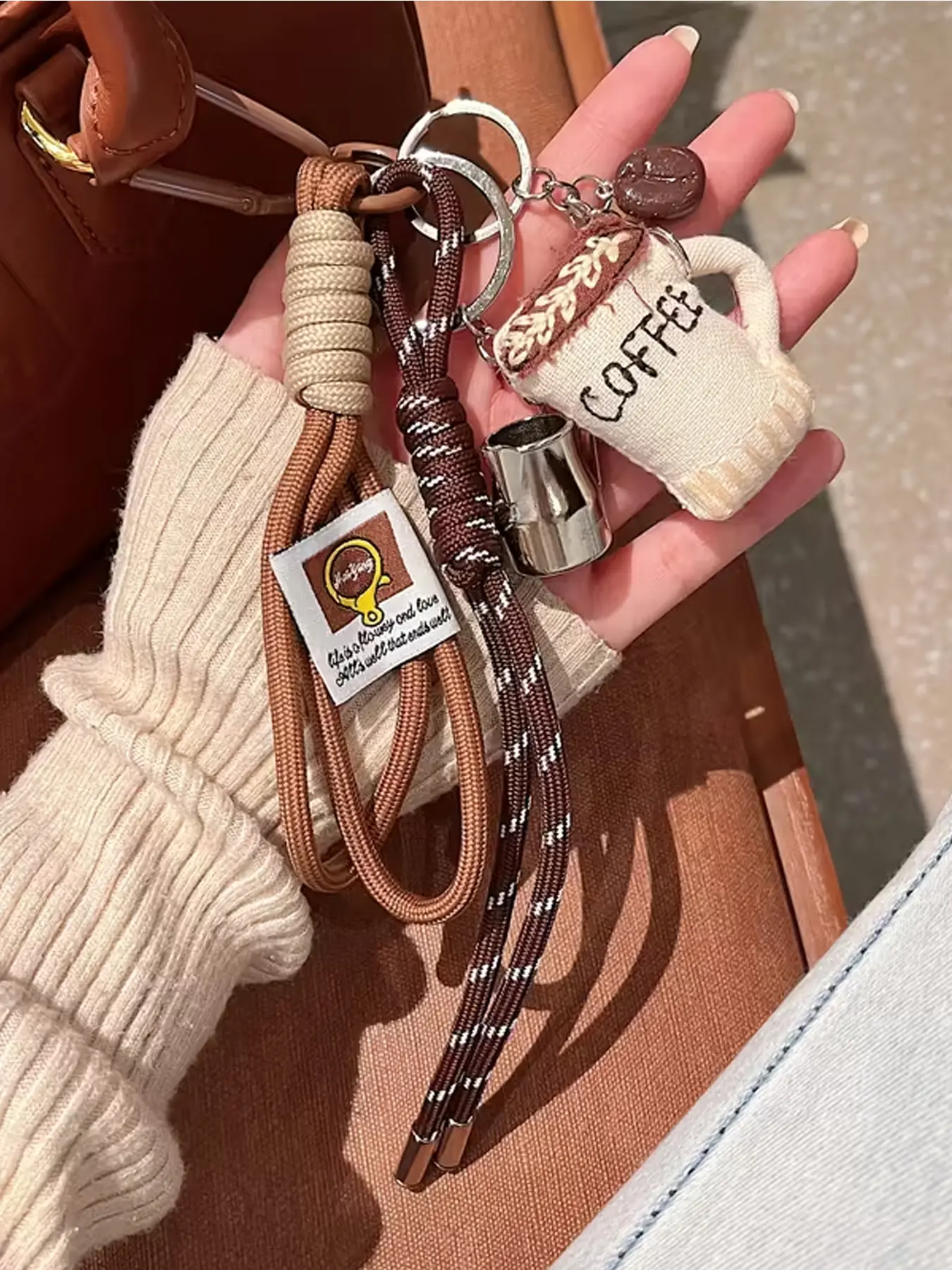 Coffee Cup Woven Lanyard Charismatic Keychain, Key Charms, Cute Keychains, Keychain For Purse, Paired With Small Coffee-Themed Accessories, Vintage Casual Style. Universal For Bags/Keys, Perfect For Coffee Lovers' Daily Commute & Cute Outfit Matching.