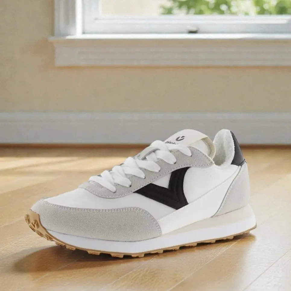 Victoria Women's Low-top Sneaker