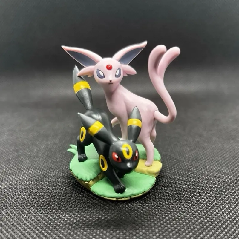 Umbreon & Espeon Figure Umbreon & Espeon Figure