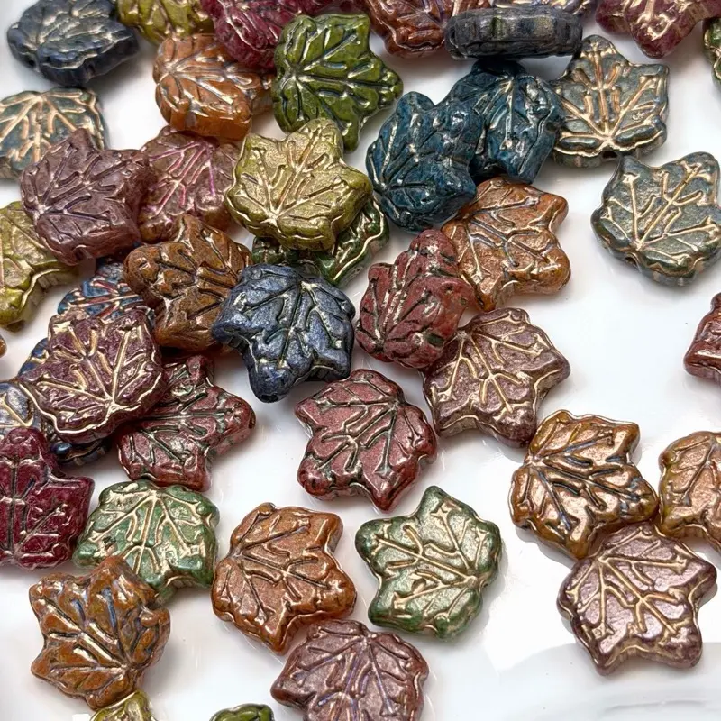 M06. Vintage Glass Leaves 50ML