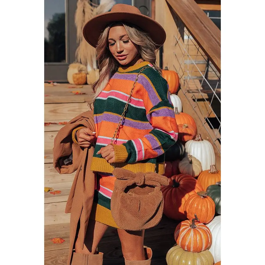 Confidence Is Everything Sherpa Purse In Mocha
