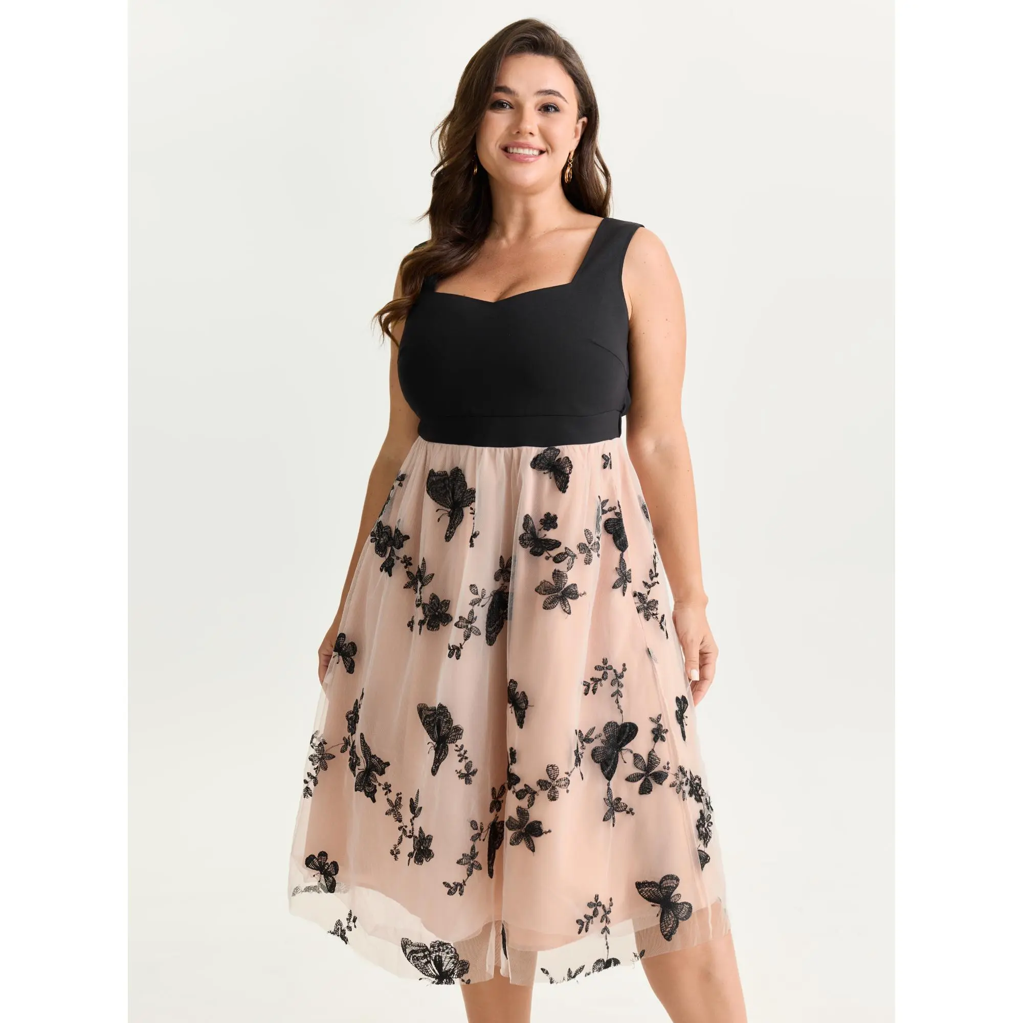 BLOOMCHIC Women's Mid-Length Plus Size Sleeveless Casual Fashion Dress [M-6X] - Polyester Blend, Butterfly Embroidery, Color Block, Flowy, Pocketed, Black, Summer Vacation Outfit, Romantic Vibe, Butterfly Graphic, Large Size, Extra Large Curvy Clothes