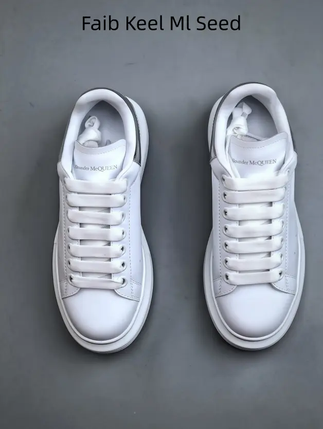 Fashion reflective white platform shoes for men women, full mirror metallic silver heel, non-slip thick sole, breathable leather sneakers fit commuting outdoor walking