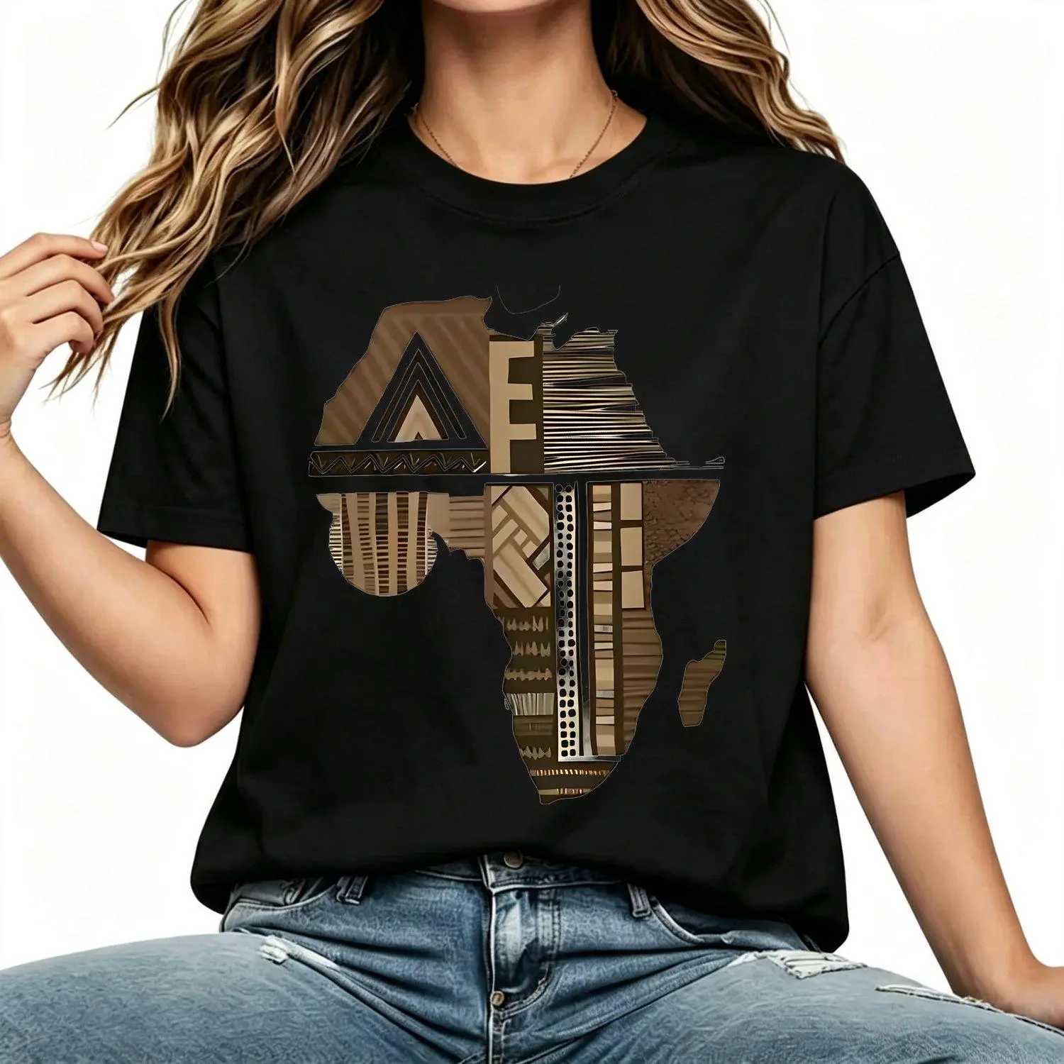 Women's Short-Sleeve Round-Neck African Map Tribal Graphic Tee - Soft, Breathable, Lightweight Regular-Fit Casual Top, Tribal Art Apparel with Classic Comfortable Fabric for Travel & Everyday Wear, Shortsleeve