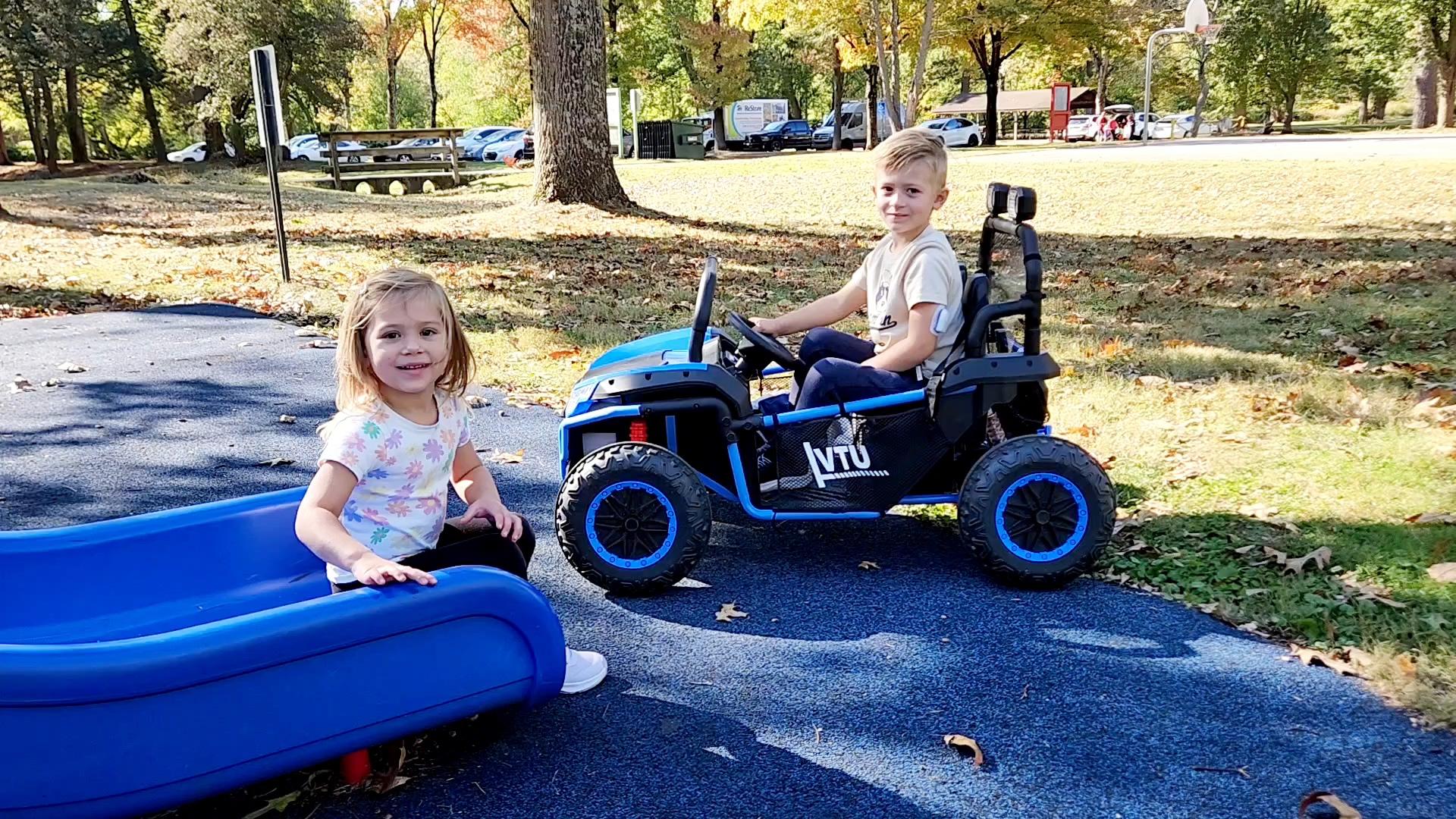 24V/12V Kids UTV, 4WD 2 Seater Ride-on Toy Electric Car for Big Kids with Remote Control
