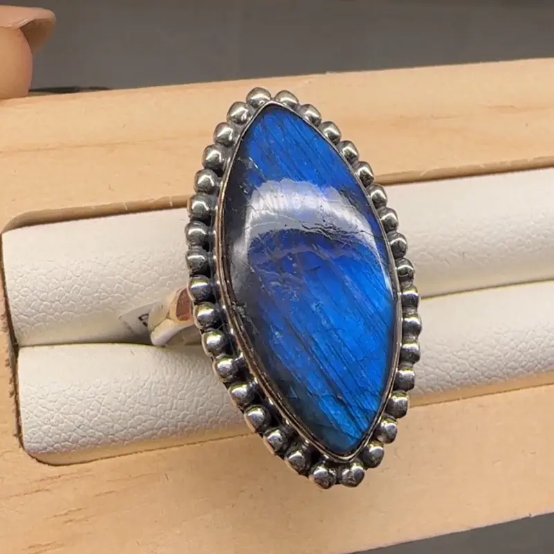 Lychee Gems Jewelry-1A5    Live Claim - Crystal Ring