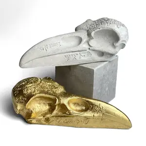 Crow Skull Replica, Raven Skull Sculpture, Realistic Magpie