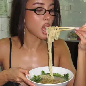 PINE Black Clear Small Bayonetta-Style 90s Glasses