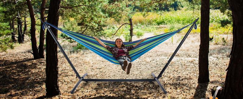 Double Hammock With Carry Bag, With Space-Saving Stand, Heavy-Duty Steel Frame, 450 Lb. Load Capacity, Easy To Assemble, For Patio, Park, Outdoors