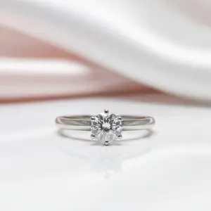 18K White Gold Round Cut 0.5ct 5mm Diamond Option Engagement Ring