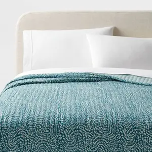 King Reversible Matelasse Swirl Quilt Teal Blue - Threshold: Woven Cotton Fabric, 200 Thread Count, Machine Washable