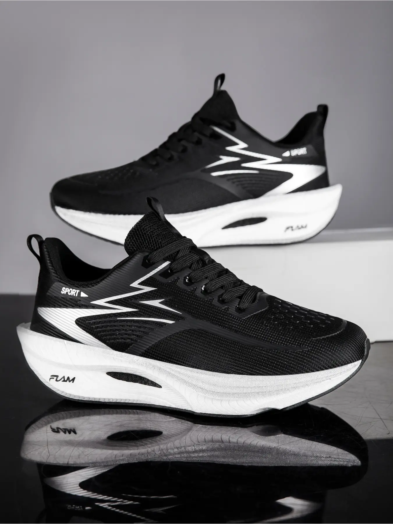 Men's & Women's Super Lightweight Cushioned Running Shoes, for Outdoor Activities, Enhanced Cushioning and Support for Long-Distance Running & Jogging