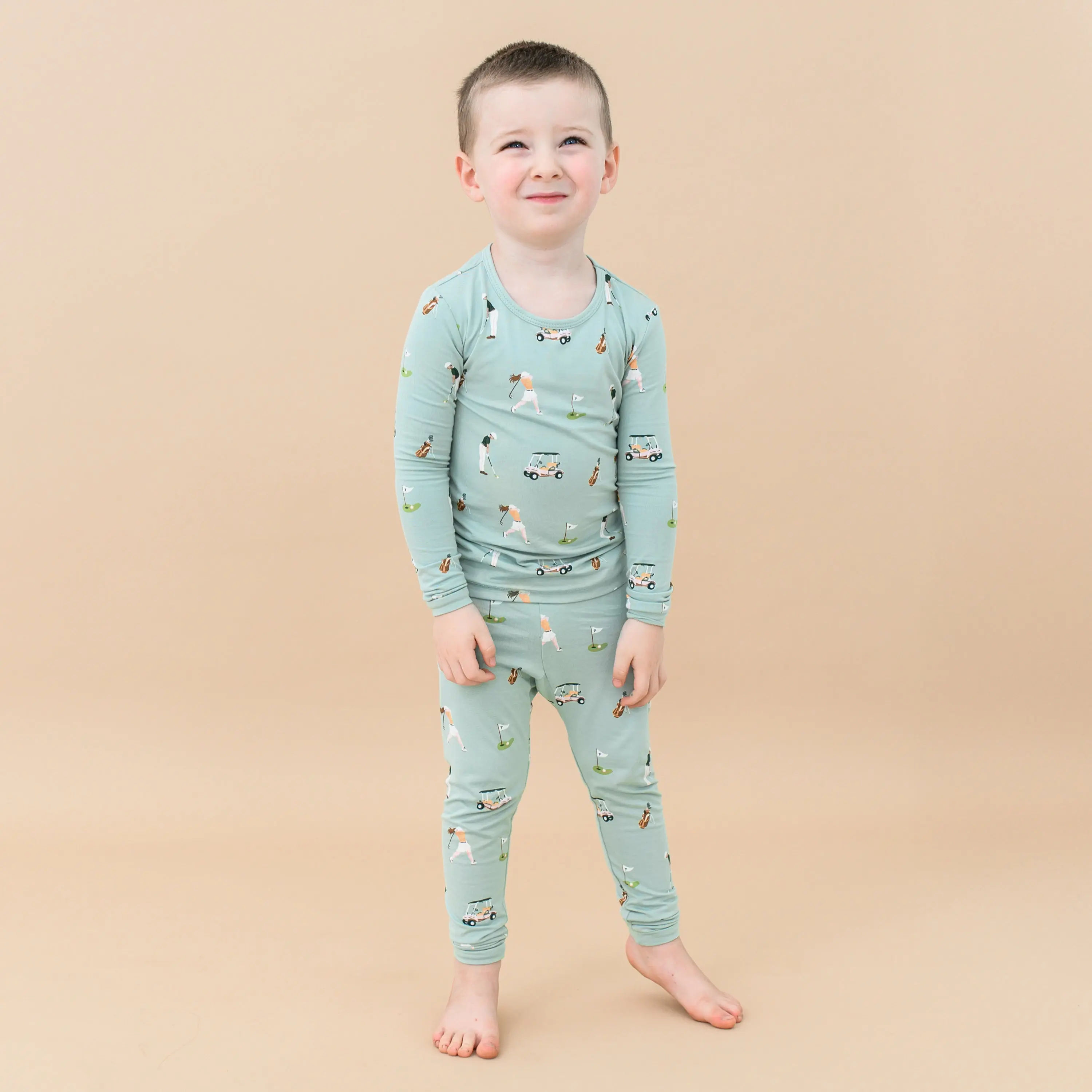 Long Sleeve Pajamas in Golf