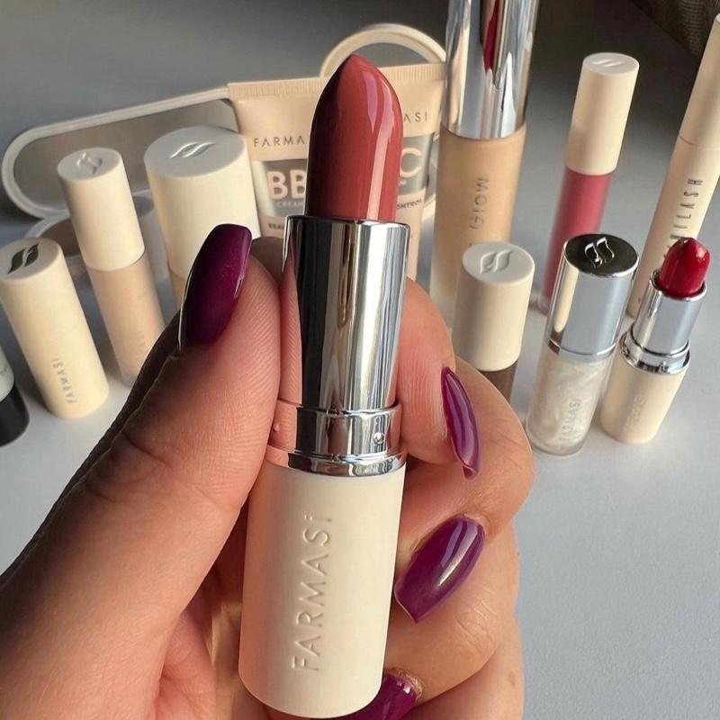 BB Glaze Lipstick  - Gloss - Lip Care