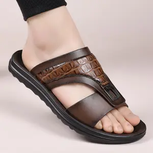 Men's Casual Slide Sandals with Textured Strap & Metallic Accent – Non-Slip Comfort Sole for Summer, Beach & Daily Wear