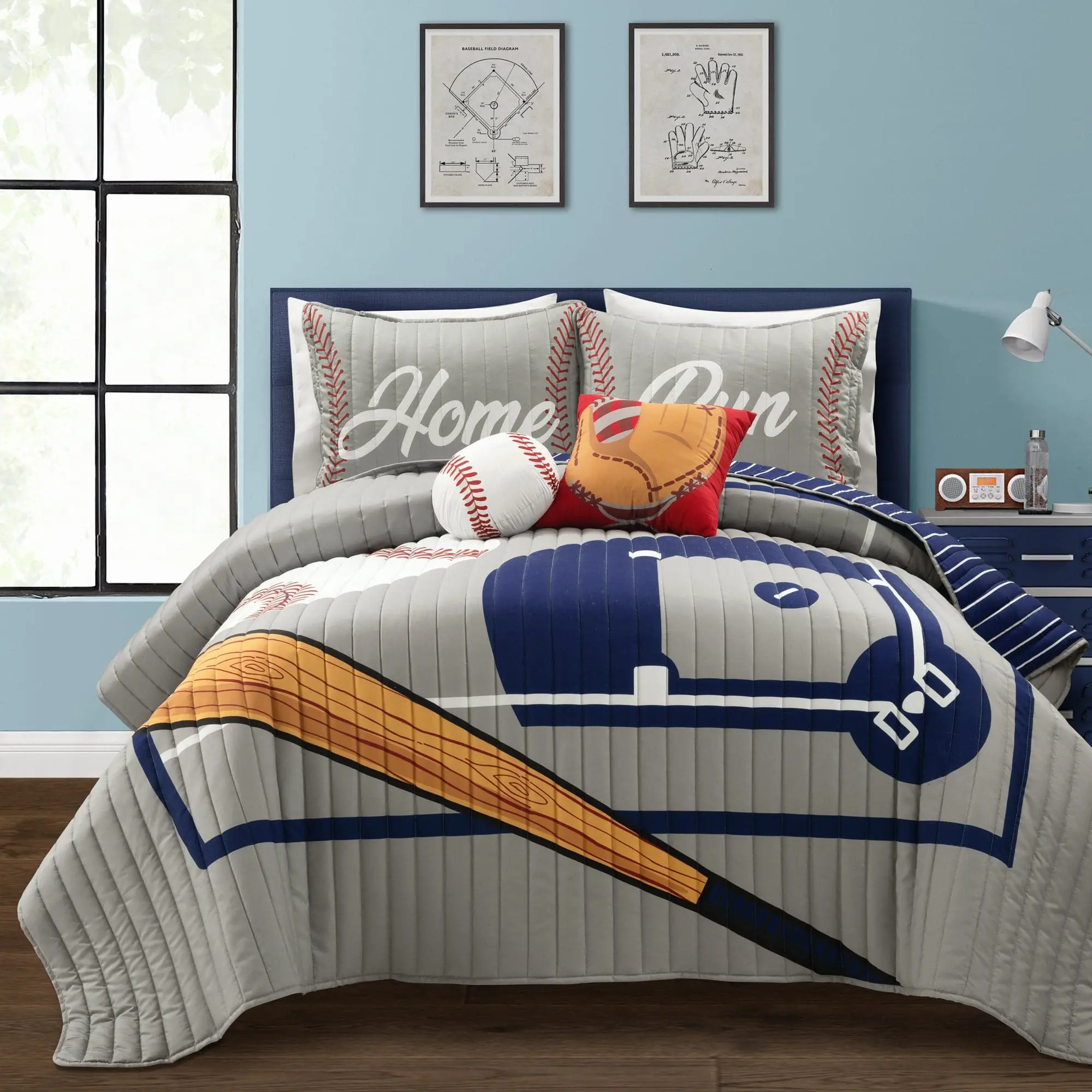 Lush Decor Baseball Theme Reversible Oversized 4-5Pc Polyester Quilt Set - Soft Stripes, Bold Graphics, Machine Washable, 2 Decorative Pillows, Decorative Bed Cover Quilts, Twin/Full/Queen Fits Your Room Layout, Sports Fans Bedroom Decor