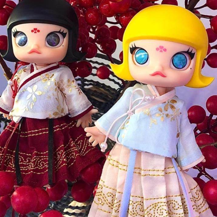 (cat10135)Molly Action Figures