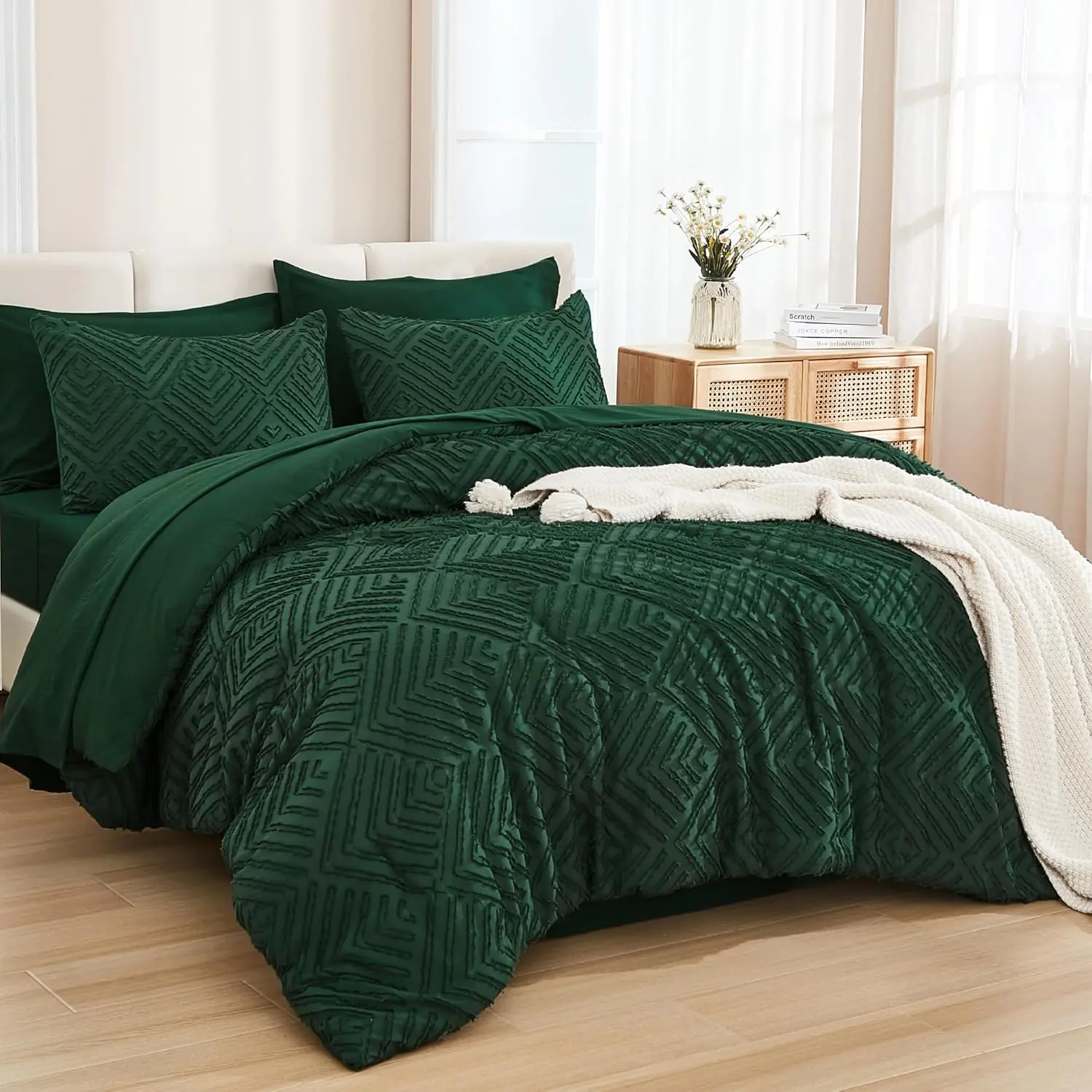 Litanika Queen 7-Piece Boho Tufted Bed Set - Lightweight Fluffy Comforter, Sheets, All-Season Bohemian Quilt & Bedspread for Home Decor, Bohemian Quilt Set,back to school,back to school shopping