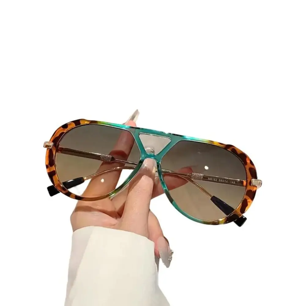 Y2K Retro Fashion Tortoise Shell Polarized Sunglasses for Women Lightweight Square Frame High Quality Casual Summer Glasses Gift for Girlfriend backtoschool