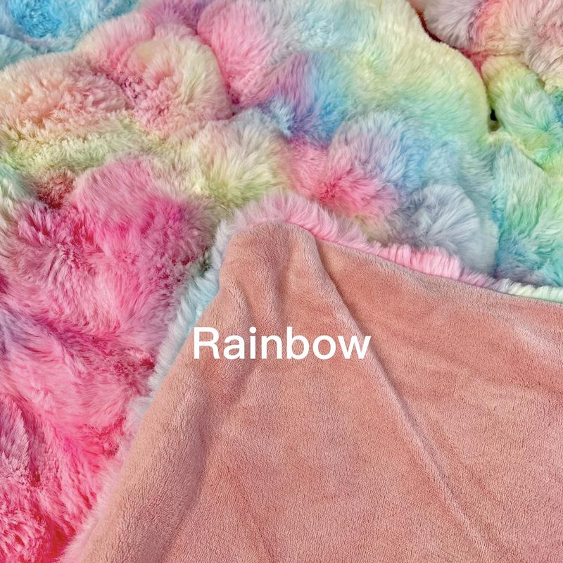 {Valentine's Day H&D Faux Rabbit Fur Throw Blanket, Ultra-Soft fleece-lined back, Breathable Thick and Heavy for Bed Sofa or Couch, Comfy Warm and Cozy blanket, Hypoallergenic, Dorm Decor Blanket, Gift for Girls and Women, Machine Washable