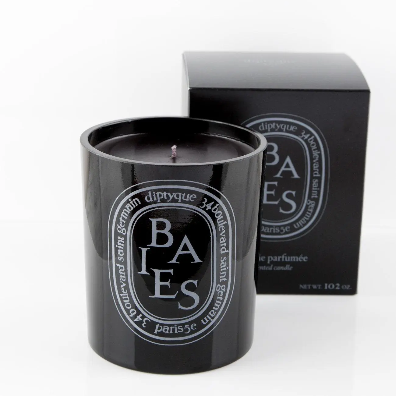 Diptyque Baies Scented Candle 102g - Elegant Black Glass Container with Parisian Design - Perfect for Home Fragrance