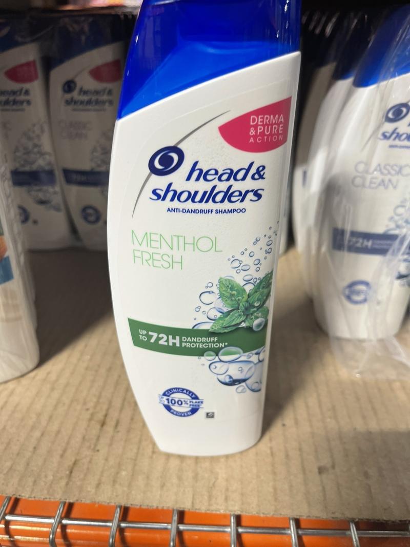 Head & Shoulder Anti Dandruff Shampoo Cool Menthol 400 ml. (2 Pack) - Refreshing Cleansing for Scalp Health, Alcohol Free, Dry, Multi-Pack