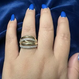 Beautiful Ring Size 7 8y 9 Elegant Gold-Tone Open Design for Women's Fashion Accessories