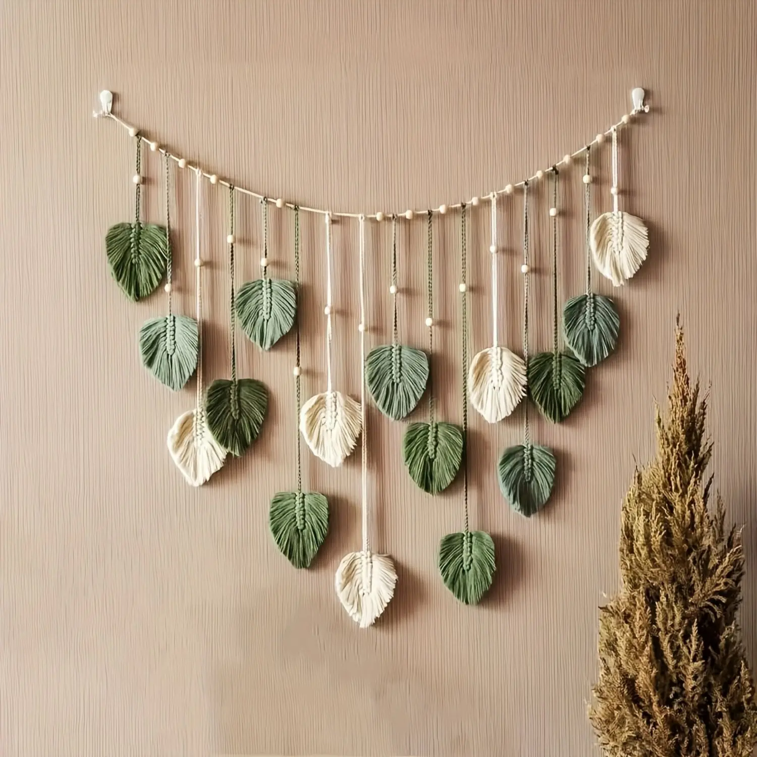 Bohemian Macrame Leaf Wall Hanging, Rustic Boho Decoration for Bedroom & Kitchen Decor, Aesthetic Room Decor Gift for Mom, Indoor Recreation Hangable Ornament, Home Accessory, Wall Decor