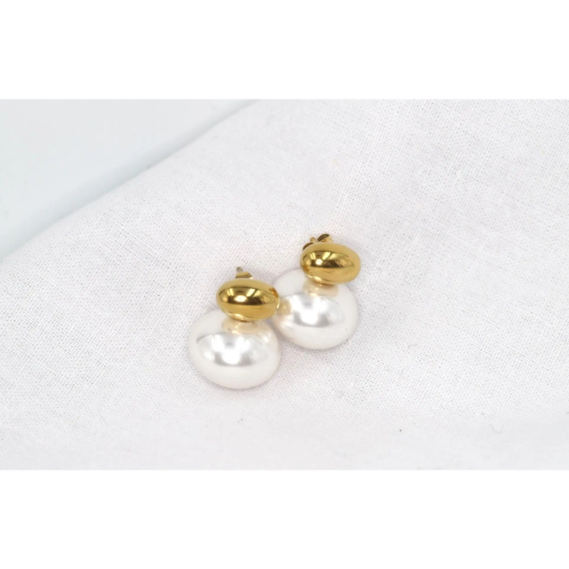 Pearl Bead Earring