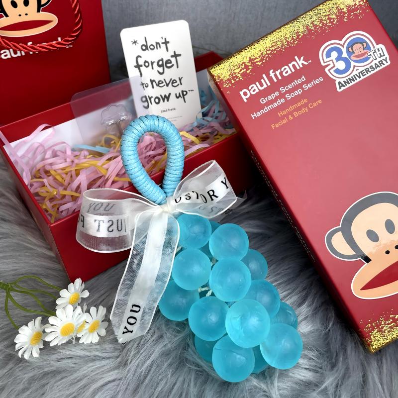 Paul Frank Grape Soap on a Rope – Handmade DIY Decorative Grape Soap, Natural and Gentle Moisturizing and CleansingLong-Lasting Fresh Scent Perfect for Home Décor and BathroomAesthetic & Creative Christmas Gift Choice Body Care Daily