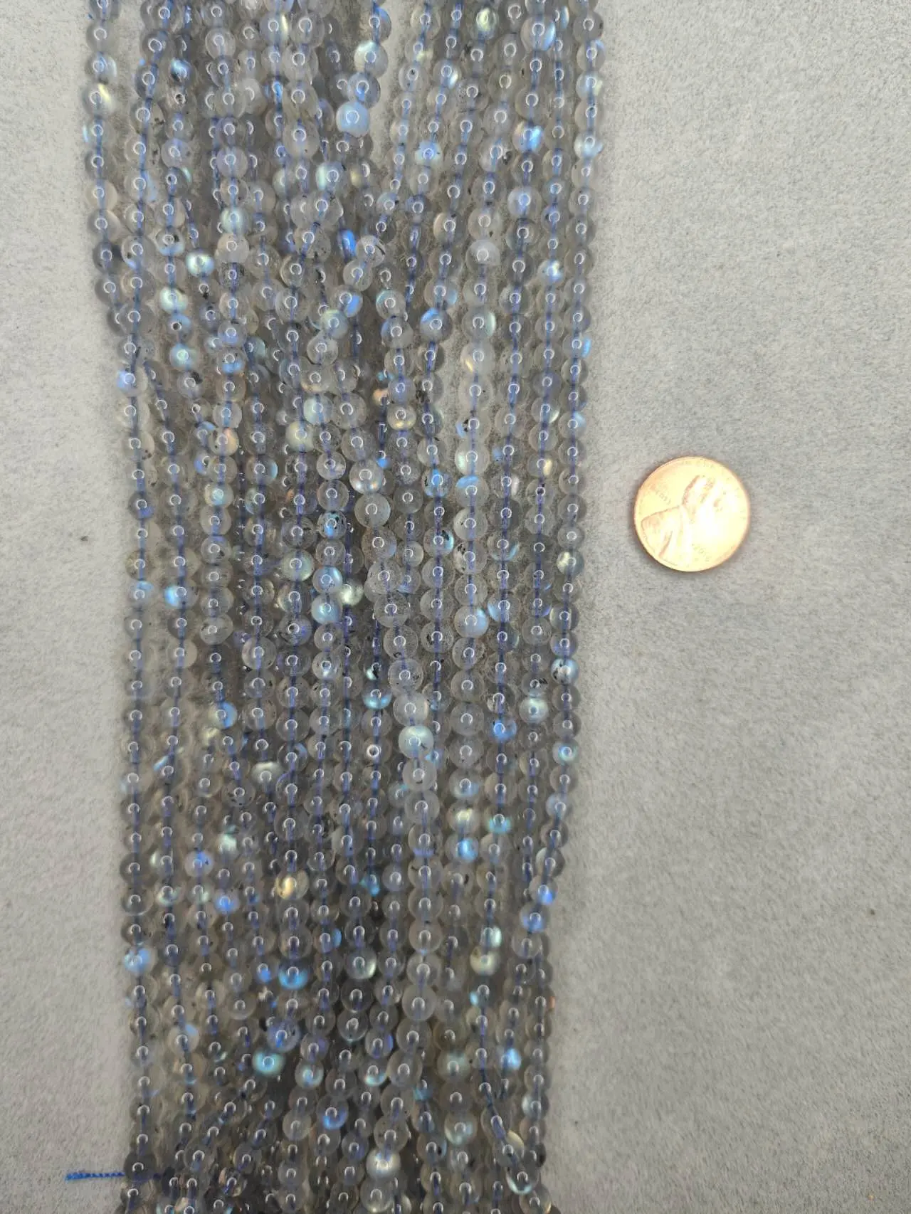 labradorite round 5mm AAA 16"strand
