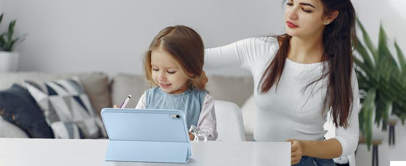 Case for iPad (A16) 11 Inch 2025/iPad 10th Generation 10.9 Inch 2022, Slim Trifold Stand Protective Cover with Pencil Holder and Soft TPU Back,Support Auto Sleep/Wake (Sky Blue)