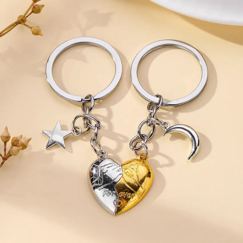 Magnetic Heart Keychain - Heart Design Keychain with Star and Moon Accent, Dual Purpose Magnetic Snap Fit, Romantic Gifts for Girlfriend, Sweet Everyday Gift for Love Tokens, Keychain For Purse, Gf Gift