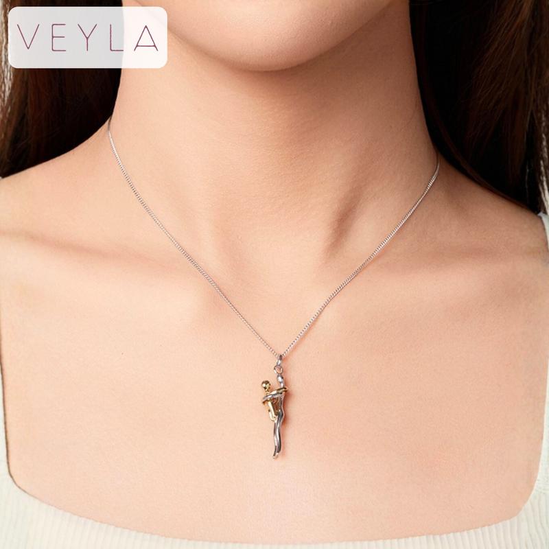 Hug Embrace Pendant Necklace for Mom & Child, Silver Gold Two-Tone Family Jewelry, Stylish and Meaningful Gift for Birthday, Party & Special Occasions – Veyla