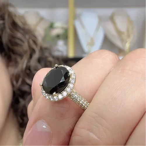 [Quick sale] Non-natural Crystal Rings Sz 9