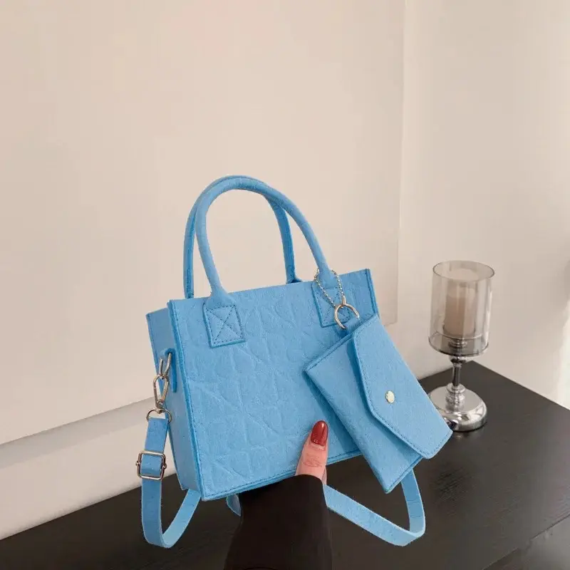 New Trendy Female Girls Small Shoulder teenage girl Bag Purses And Handbags 2024 Felt Cute Crossbody Mini Purse Tote Bags For Girls Stylish Versatile Bag