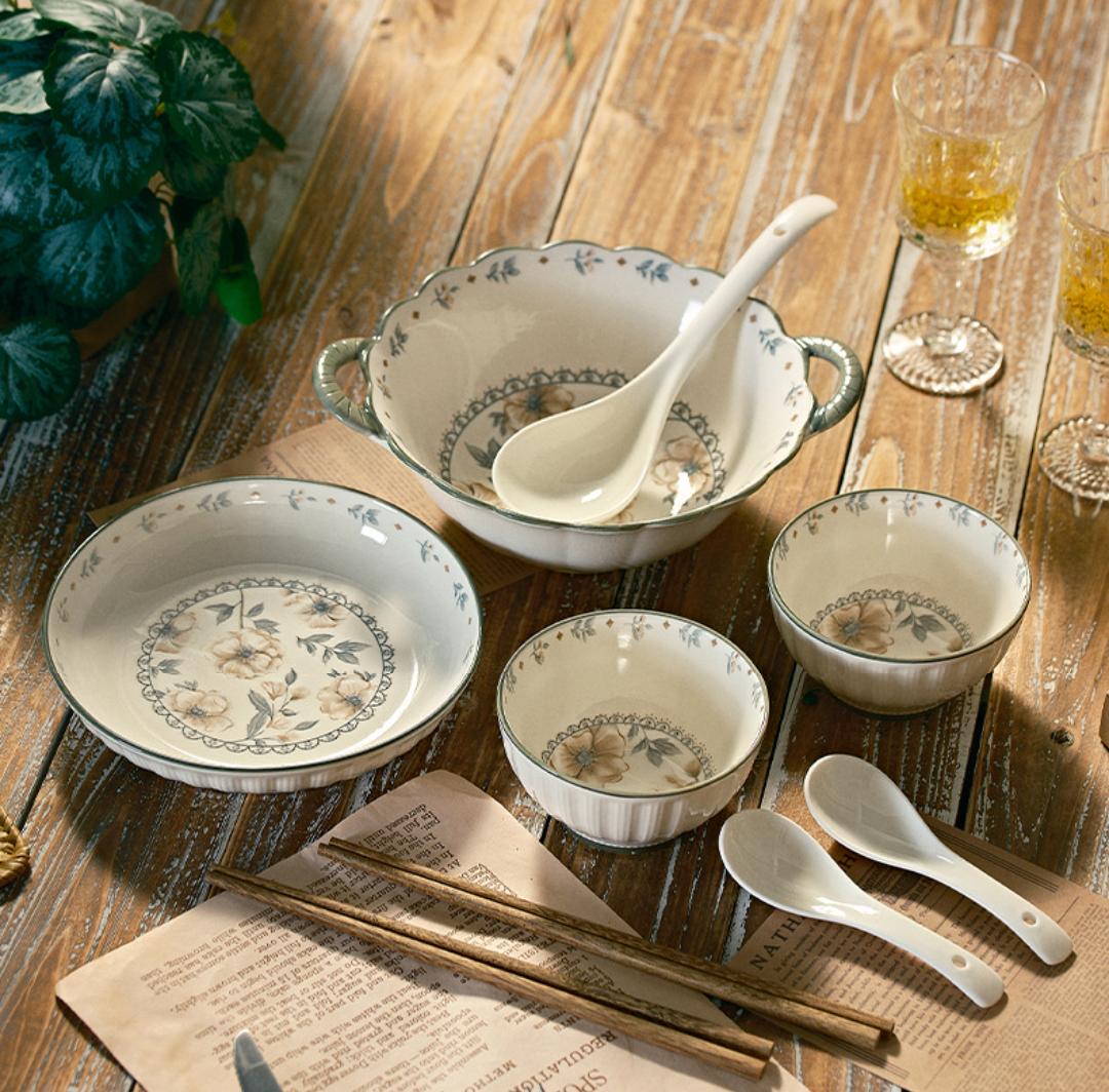 23/34/45 piece ceramic tableware set with jasmine flower pattern, rustic style, suitable for serving steak, roasted chicken, pasta, fruit salad and other delicacies, suitable for kitchens, restaurants, picnics and other places, versatile and practical