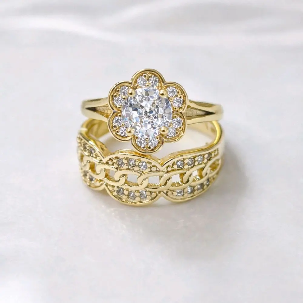 Variedad de Anillos de Matrimonios Gold-Plated Water-Resistant Durables varios Diseños y Sizes Laminados para Ocasiones Especiales