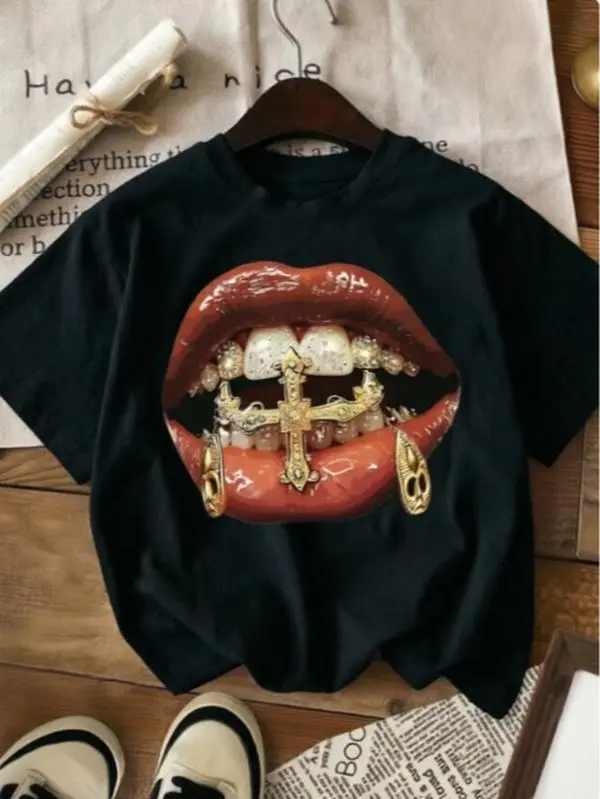 Must-Have Hip Hop Vibe Unisex Loose Cotton Tee | Shiny Diamond Grillz Cross Lip Rap Culture Graphic Print, Suitable For Music Festival Urban Shoot, Comfort Oversize Summer Short Sleeve