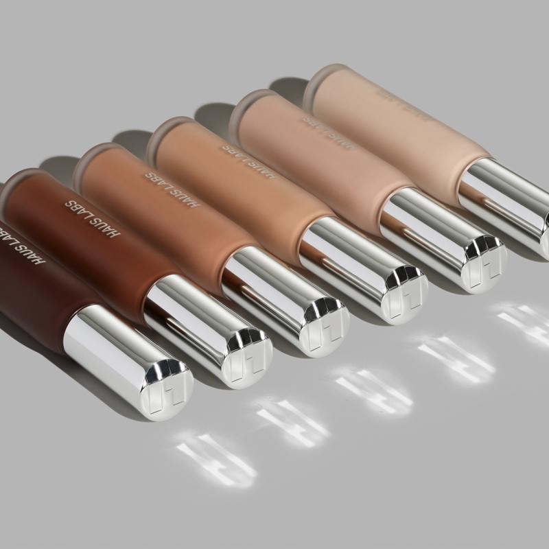 TRICLONE SKIN TECH HYDRATING + DE-PUFFING CONCEALER  - A Smart, Longwear, Clean Concealer Makeup