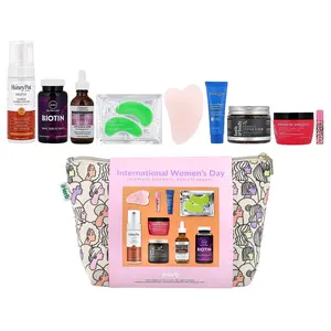 iHerb Exclusive Women's Wellness Bag, 10 Piece Kit