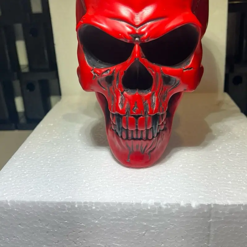 Crimson hitch cover